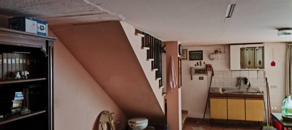 3 bedrooms House in Monsummano Terme, Italy No. 163286 18