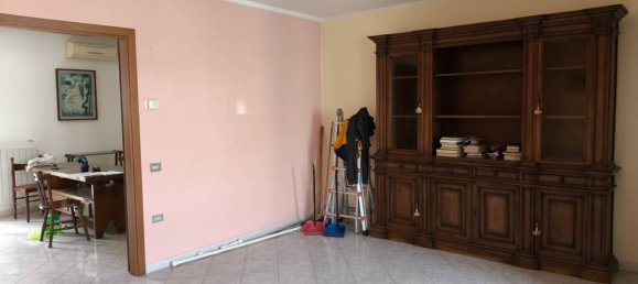 3 bedrooms House in Monsummano Terme, Italy No. 163286 2