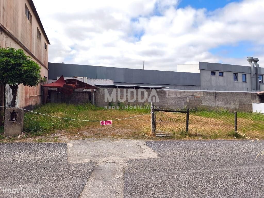 Terreno en Alcobaca, Portugal 616 m² No. 257964