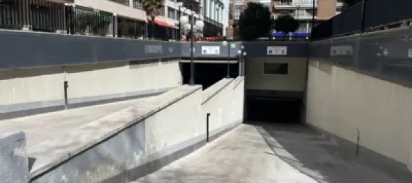 120m² Garage in Madrid, Spain No. 95428 13