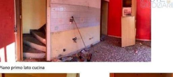 Apartamento de 4 habitaciónes en Lonate Ceppino, Italy No. 181426 4