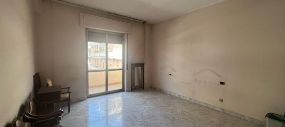 5 rooms Apartment in Pescara, Italy No. 31720 9