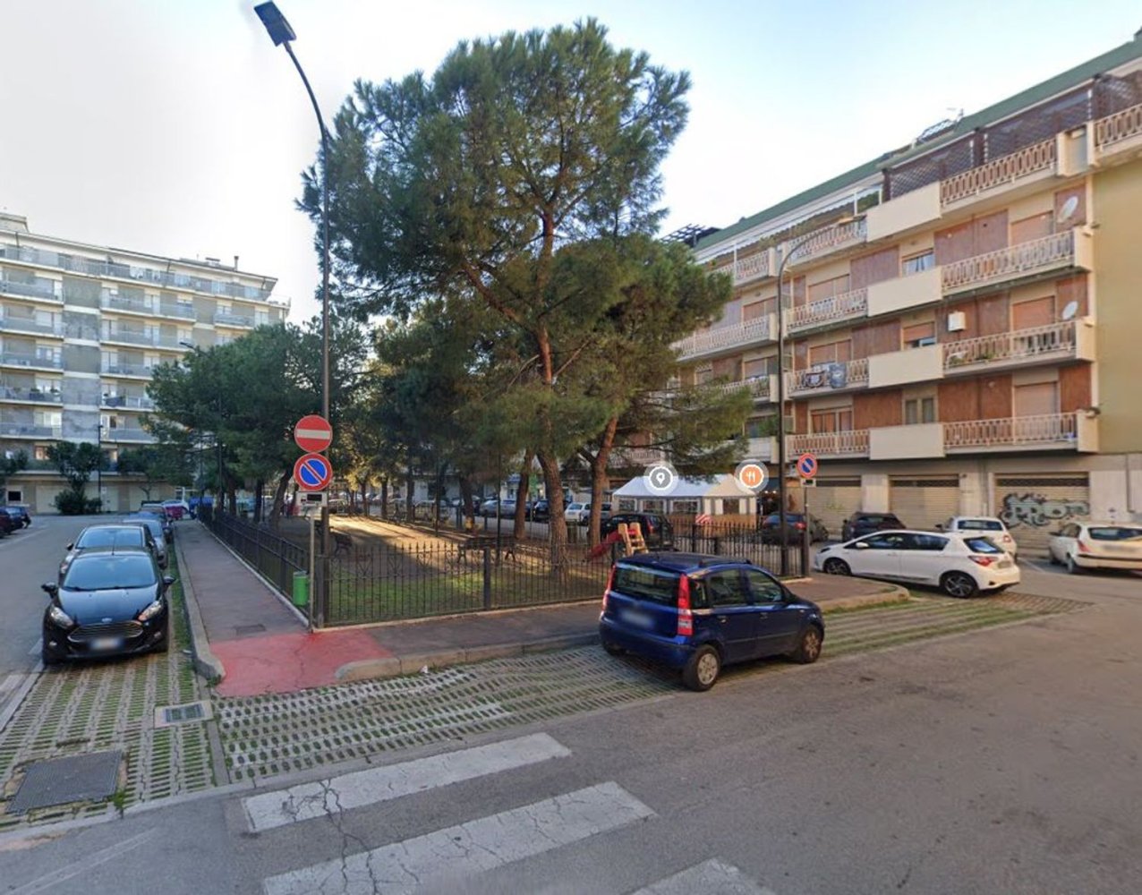 5 rooms Apartment in Pescara, Italy No. 31720