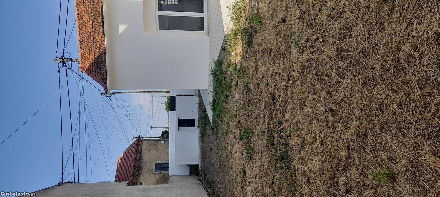 Casa de 3 dormitorios en Ovar, Portugal No. 211511