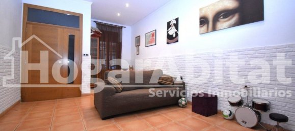 3 bedrooms House in Almassora, Spain No. 129982 2