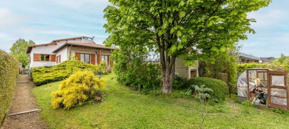 4 bedrooms House in Puy-de-Dome, France No. 339294 2