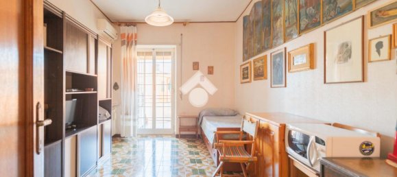 Apartamento de 4 divisões em Rome, Italy N.º 2497 6