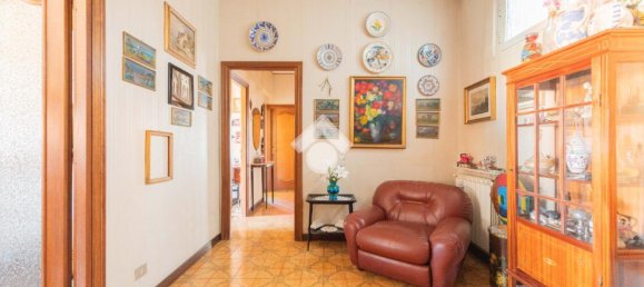Apartamento de 4 divisões em Rome, Italy N.º 2497 2