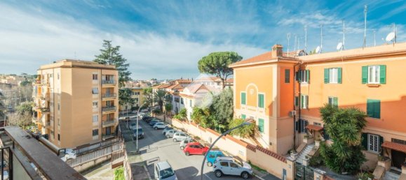 Apartamento de 4 divisões em Rome, Italy N.º 2497 22