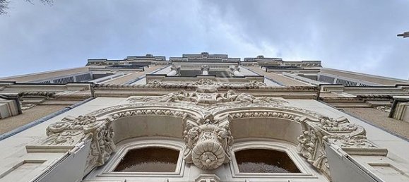 5 bedrooms House in Tours, France No. 311320 10