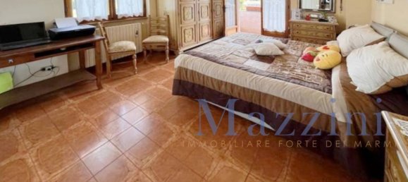4 bedrooms Villa in Forte dei Marmi, Italy No. 325565 8