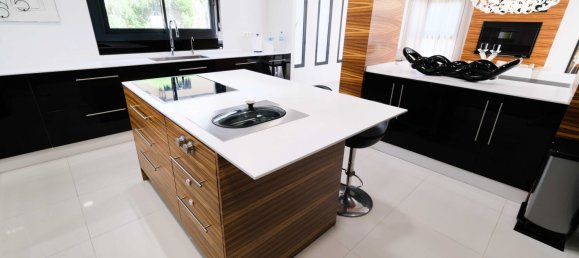 4 bedrooms Villa in Torrevieja, Spain No. 8837 13