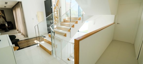 4 bedrooms Villa in Torrevieja, Spain No. 8837 18