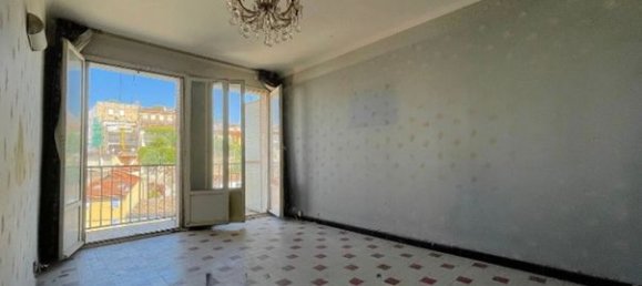 2 chambres Appartement à Marseille, France No. 310904 10