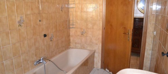 5-salle Appartement à Fermignano, Italy No. 269399 14