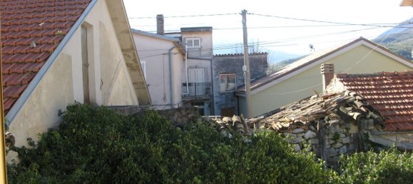 4 rooms House in Salle, Italy No. 149528 32