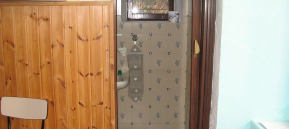 4 rooms House in Salle, Italy No. 149528 5