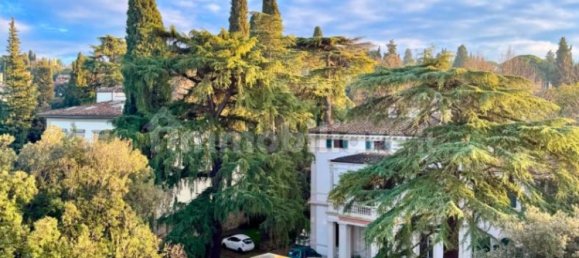 3 Schlafzimmer Penthouse in Florence, Italy, Nr. 337590 13