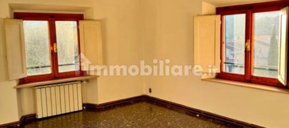 3 Schlafzimmer Penthouse in Florence, Italy, Nr. 337590 4