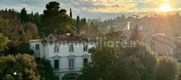 3 Schlafzimmer Penthouse in Florence, Italy, Nr. 337590 14