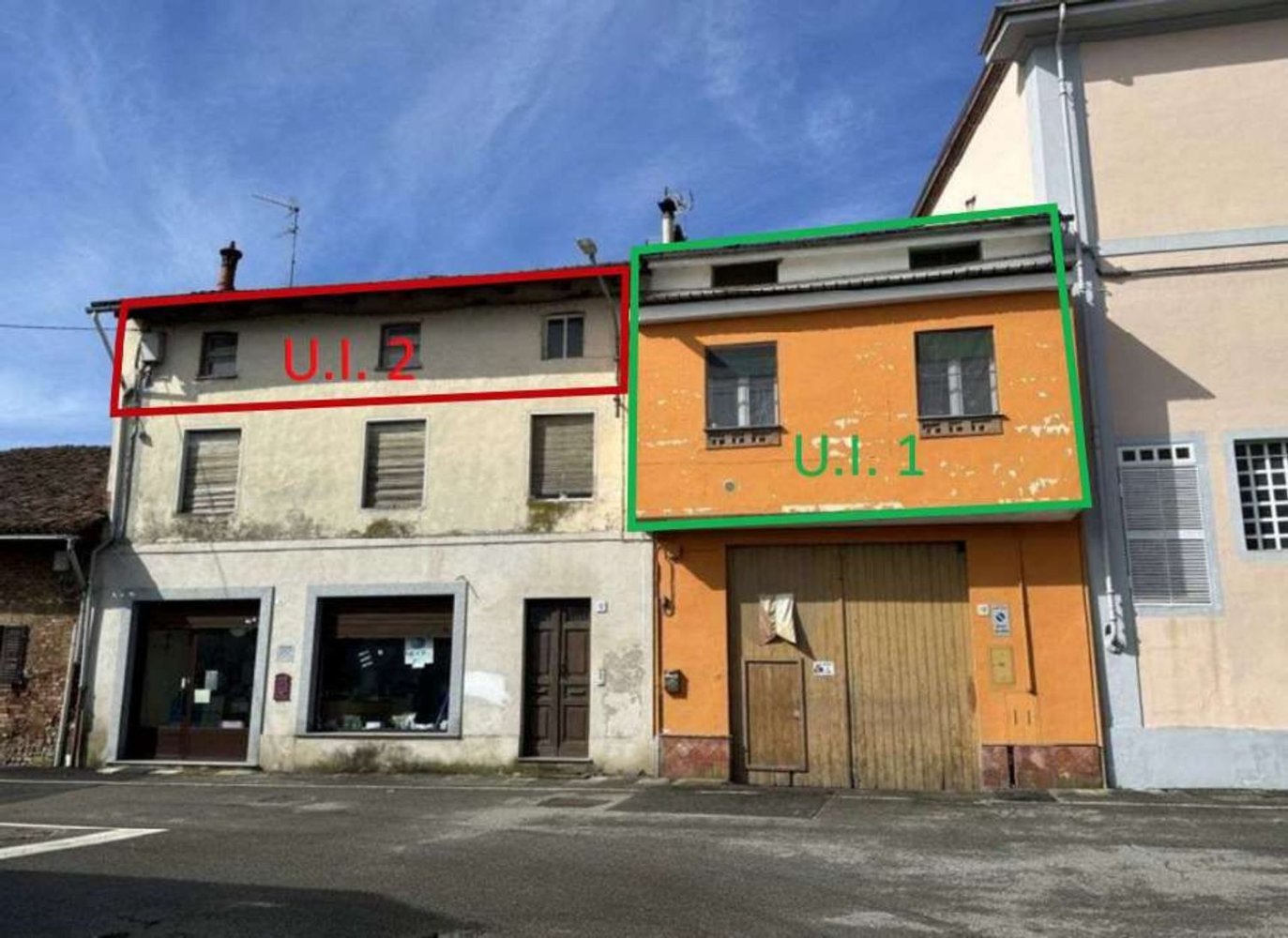 3 rooms Apartment in Livorno Ferraris, Italy No. 51301