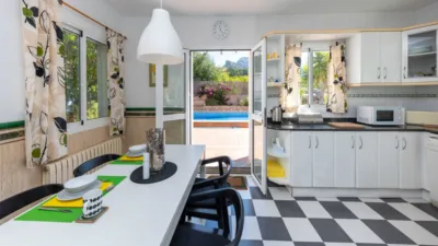 Вилла с 4 спальнями в Сольер, Испания № 211061