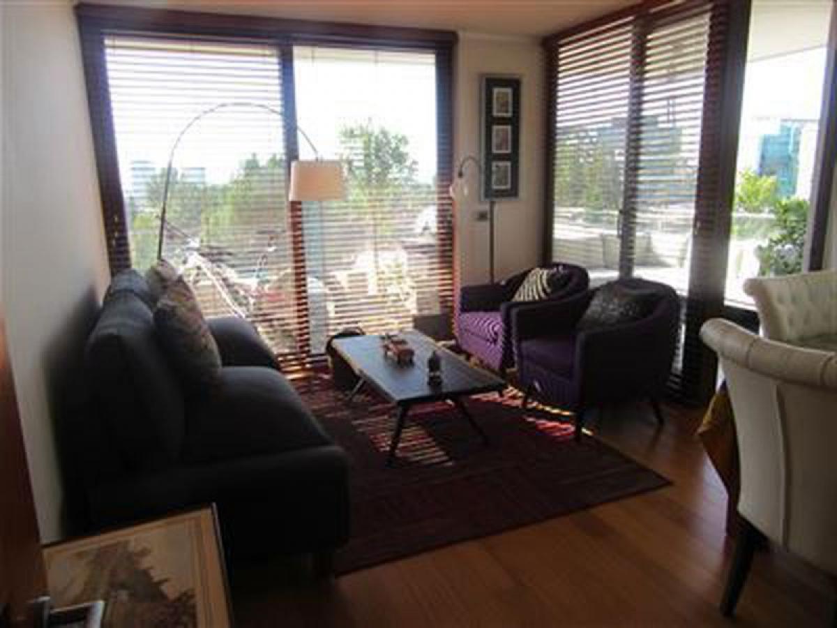 Apartamento de 3 dormitorios en Santiago, Chile No. 3355