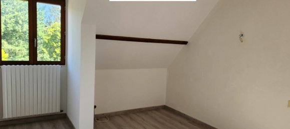 Casa de 5 dormitorios en Tigy, France No. 246555 9