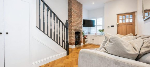 2 bedrooms House in Bushey, United Kingdom No. 6216 26