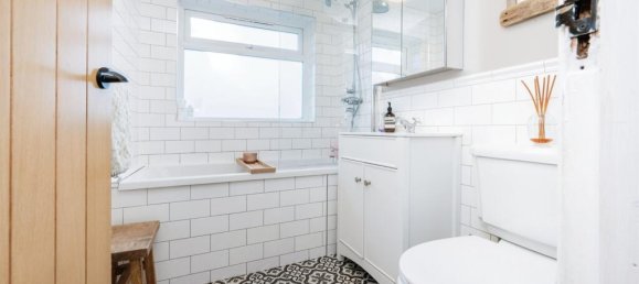 2 bedrooms House in Bushey, United Kingdom No. 6216 4