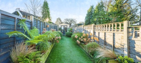 2 bedrooms House in Bushey, United Kingdom No. 6216 11