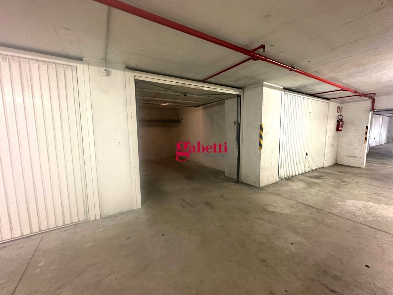 15m² Garage in Imperia, Italy No. 183875