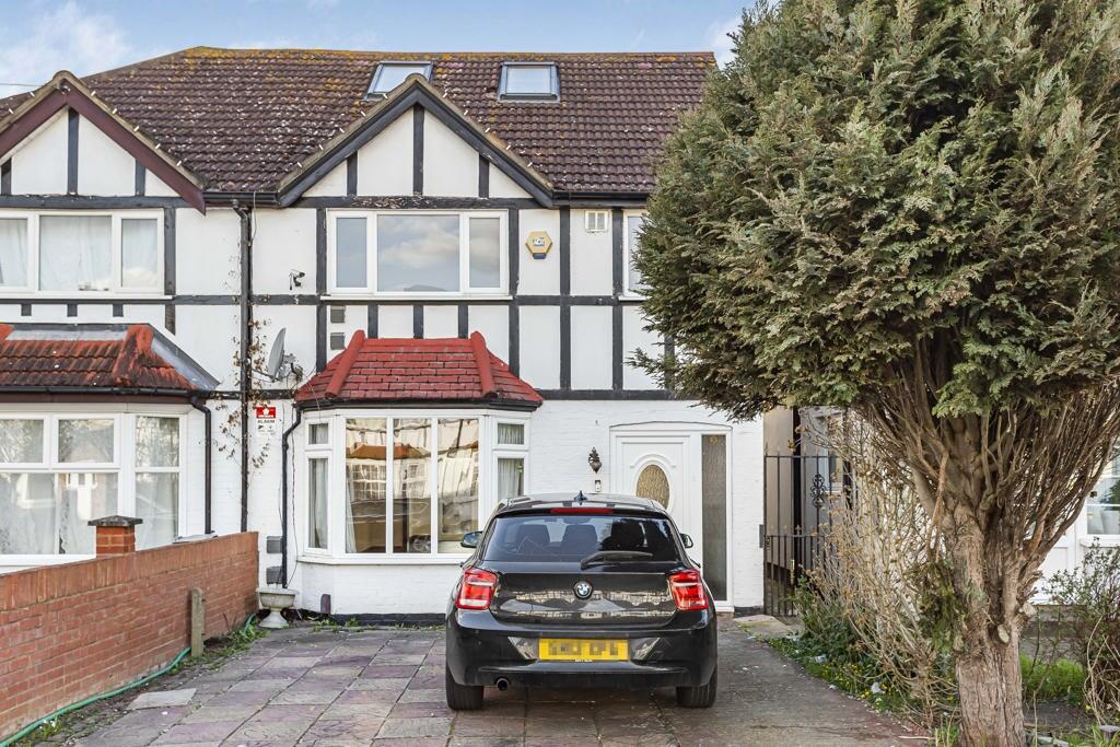 Дом с 4 спальнями в Хаунслоу, Великобритания № 8482