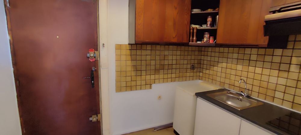 Studio in Ales, France No. 337463