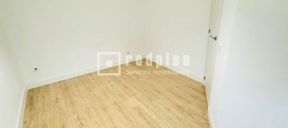 1 bedroom Apartment in Madrid, Spain No. 141328 22