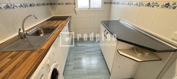 1 bedroom Apartment in Madrid, Spain No. 141328 10