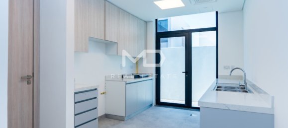 4 bedrooms Villa in Saadiyat Island, UAE No. 43708 11