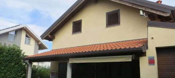 Дом с 3 комнатами в Кольяте, Италия № 3656 5