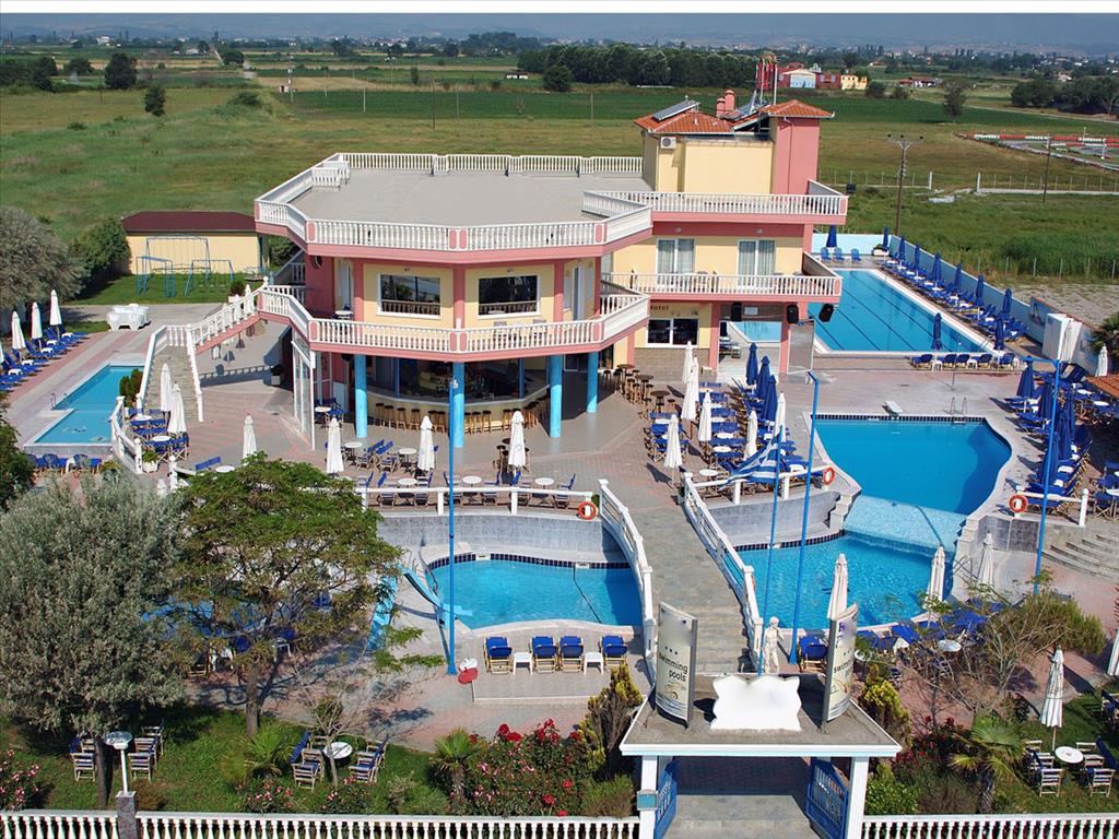 Maison de ville à Pieria, Greece 800m² No. 7805