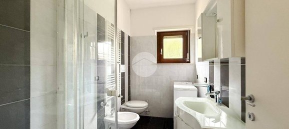 Квартира с 2 спальнями в Авеццано, Италия № 346908 17