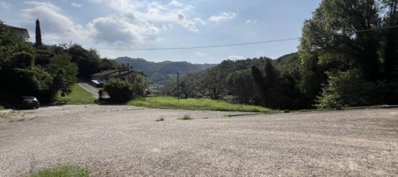 Armazém em Castelgomberto, Italy 530 m² N.º 260528 2