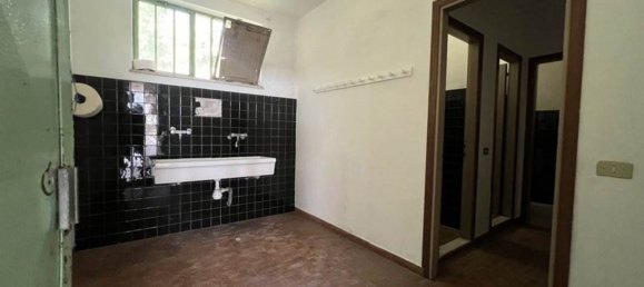 Armazém em Castelgomberto, Italy 530 m² N.º 260528 11