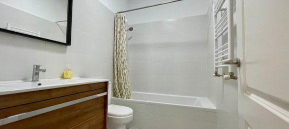 2 bedrooms Apartment in Madrid, Spain No. 248371 32