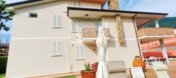 15-salle Villa à Camaiore, Italy No. 178844 28