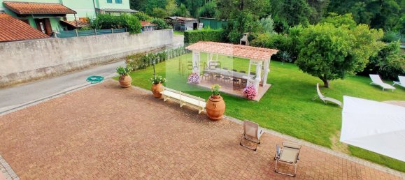 15-salle Villa à Camaiore, Italy No. 178844 14