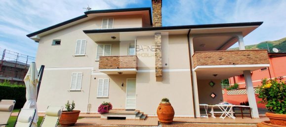 15-salle Villa à Camaiore, Italy No. 178844 25