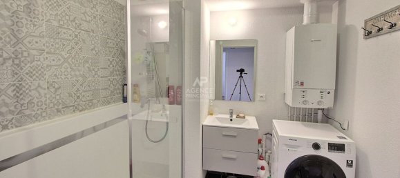 2 bedrooms Apartment in Chanteloup-les-Vignes, France No. 170871 8