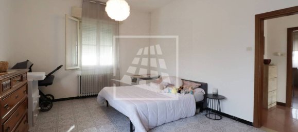 3 bedrooms House in Albinea, Italy No. 374773 7