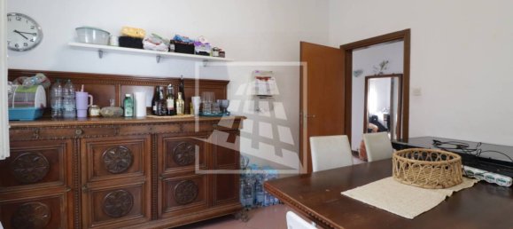 3 bedrooms House in Albinea, Italy No. 374773 5