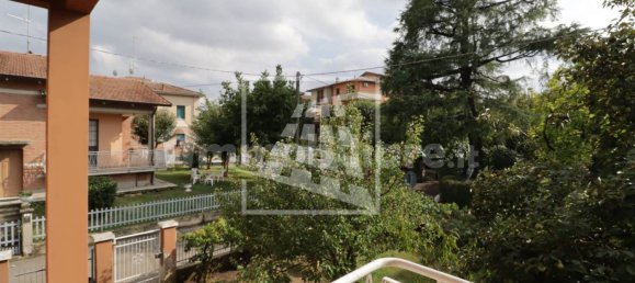 3 bedrooms House in Albinea, Italy No. 374773 14